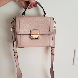 Mickael Kors Leather Crossbody Pink With Gold Tone Hardware on Closure and Feet